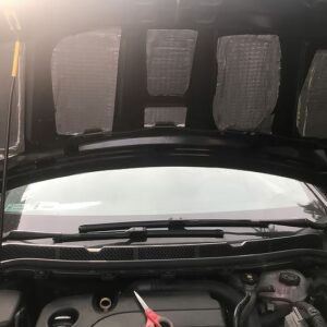 Tapis d'Insonorisation Autocollant en Butyle Premium ABM Xtreme en Rouleaux - 1.5mm, 1m2 mata wygłuszająca,mata butylowa,mata wyciszająca,izolacja akustyczna mata-wygluszajaca-butylowa-samoprzylepna-abm-w-arkuszach-abm-2