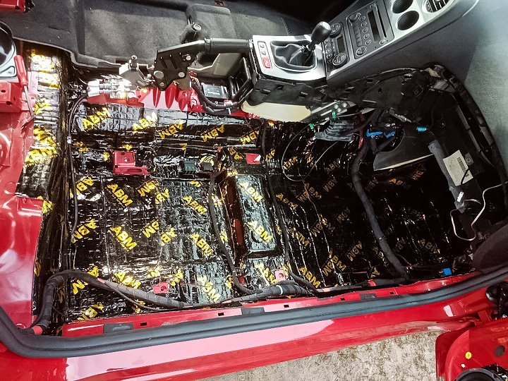 Tapis d'Insonorisation Autocollant en Butyle Premium ABM Xtreme en Rouleaux - 1.5mm, 1m2 mata wygłuszająca,mata butylowa,mata wyciszająca,izolacja akustyczna mata--abm-1