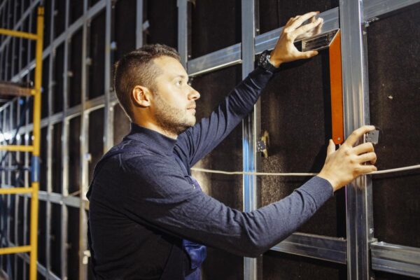 Mousse d'insonorisation avec feuille d'aluminium ABM - 19mm, 0.5m2 pianka kauczukowa,pianka wyciszająca,pianka wygłuszająca,pianka kauczukowa izolacyjna montaz-maty-kauczukowej--abm