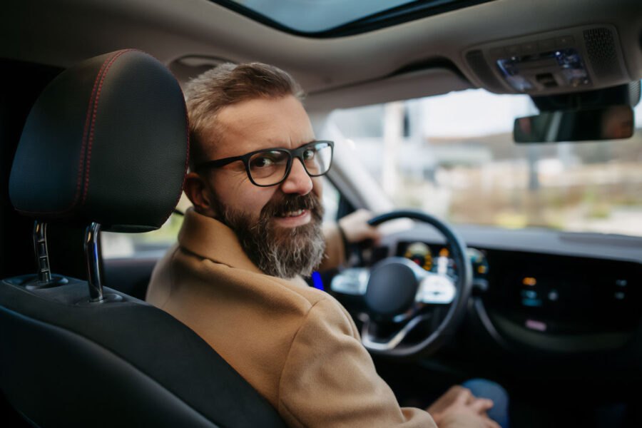 Pourquoi utiliser des tapis d'insonorisation en butyle dans les véhicules électriques ? Conseils ABM Insulation