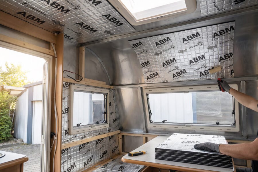 Les tapis de butyle conviennent-ils à l'insonorisation d'une caravane ? abm-53