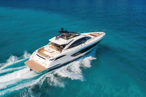 Combien de temps durent les tapis butyle installés dans l'insonorisation d'un bateau ? abm-b67