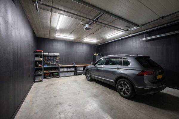 Les mousses isolantes en caoutchouc limitent-elles les pertes de chaleur dans un garage ? abm-72
